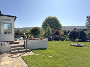 Photo 16- click for photo gallery